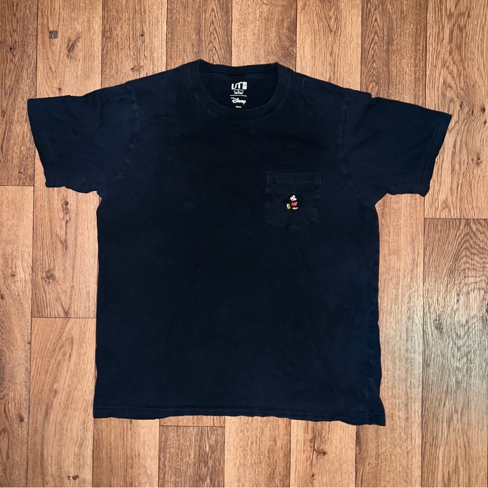 Uniqlo Men's Black Tee with Character Pocket